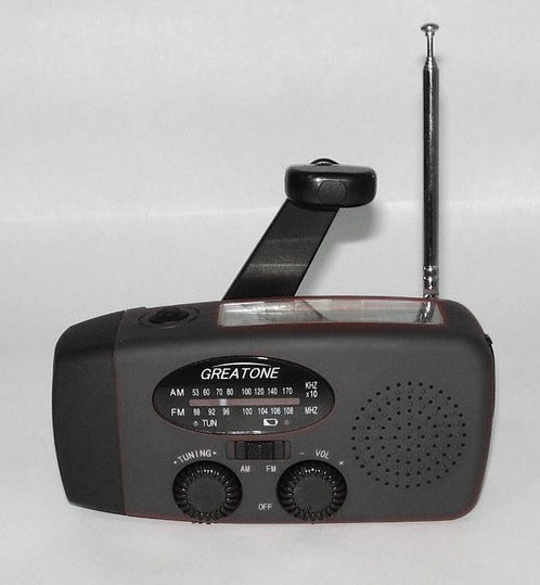 Solar Hand-Crank USB Charging Radio/Flashlight