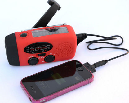 Solar Hand-Crank USB Charging Radio/Flashlight