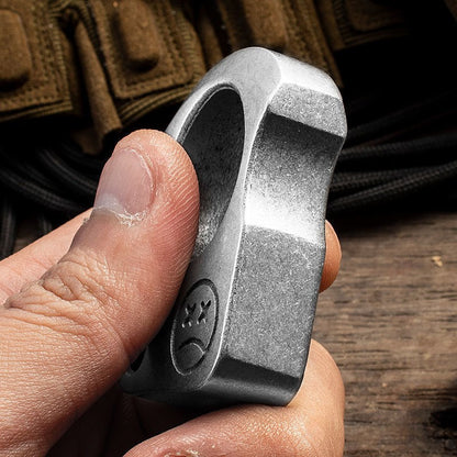 The Knuckle Self-Defense Survival Tool